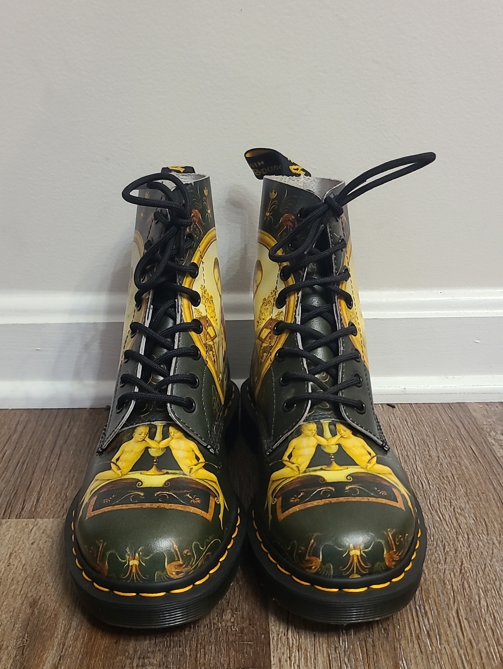 RARE Dr Martens Pascal Di Paolo Museum Collection - Picture 2 of 8